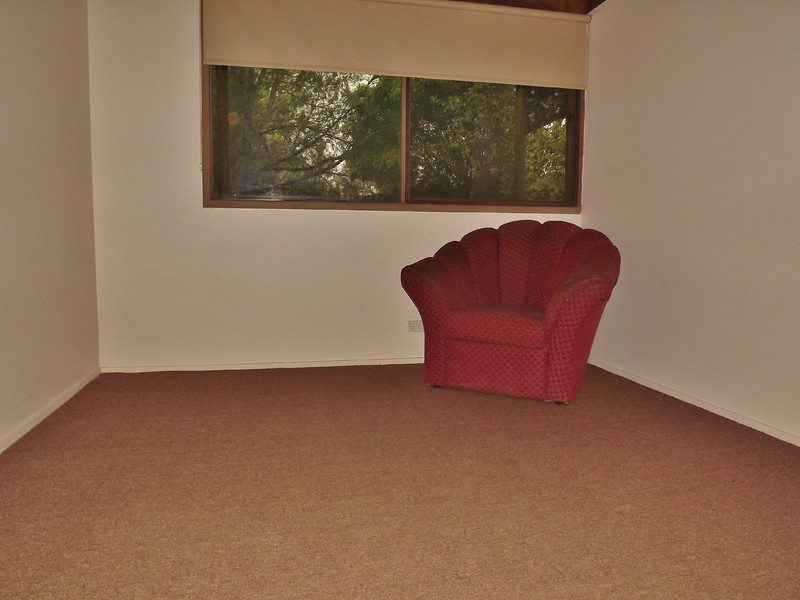 5 St Gwinear Court, Rawson VIC 3825