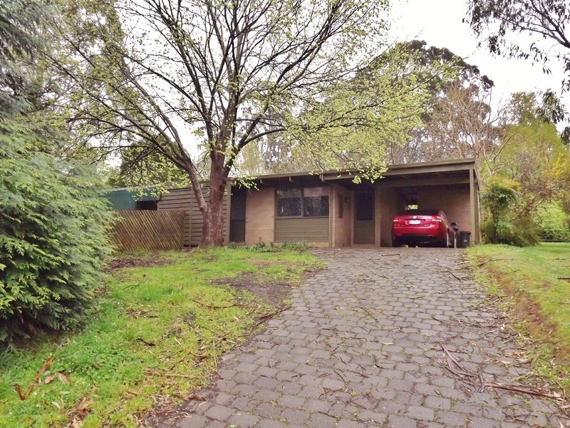 5 St Gwinear Court, Rawson VIC 3825