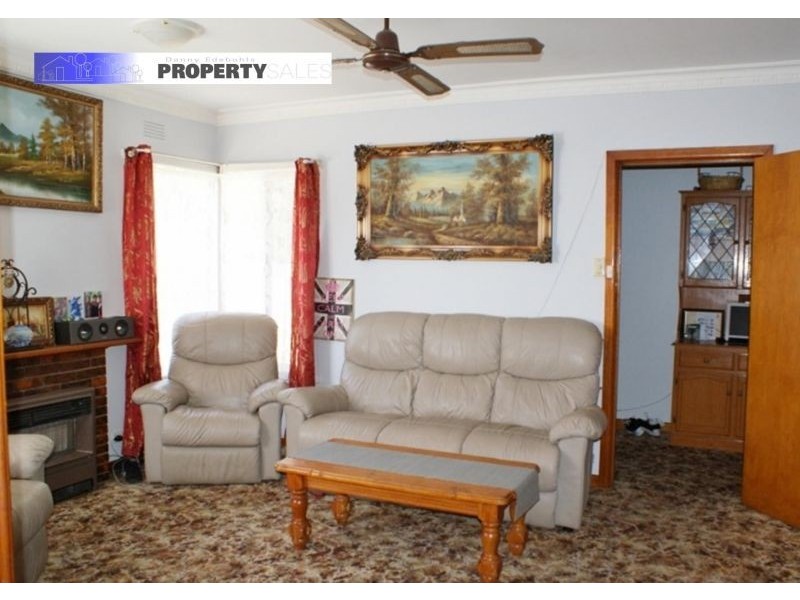 3 Law Street, Newborough VIC 3825