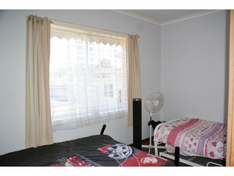 3 Law Street, Newborough VIC 3825