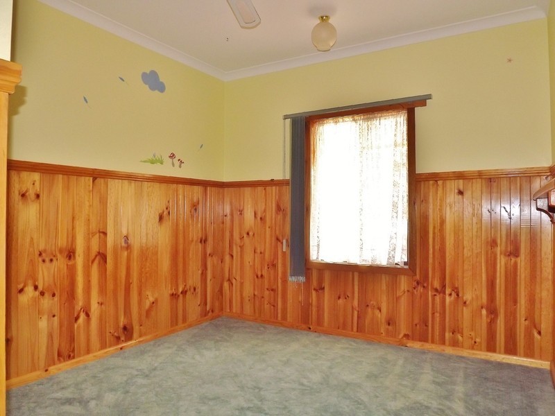 33 Leith Street, Newborough VIC 3825