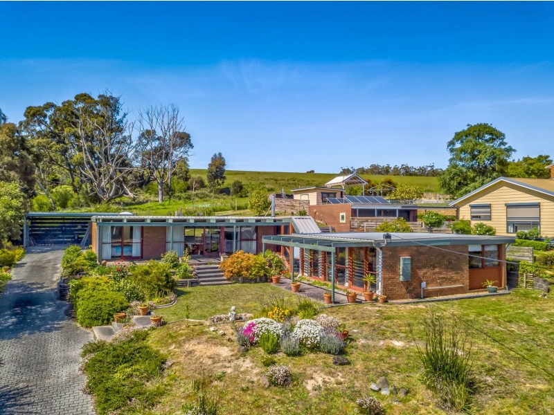 30 Fairway Drive, Yallourn VIC 3825