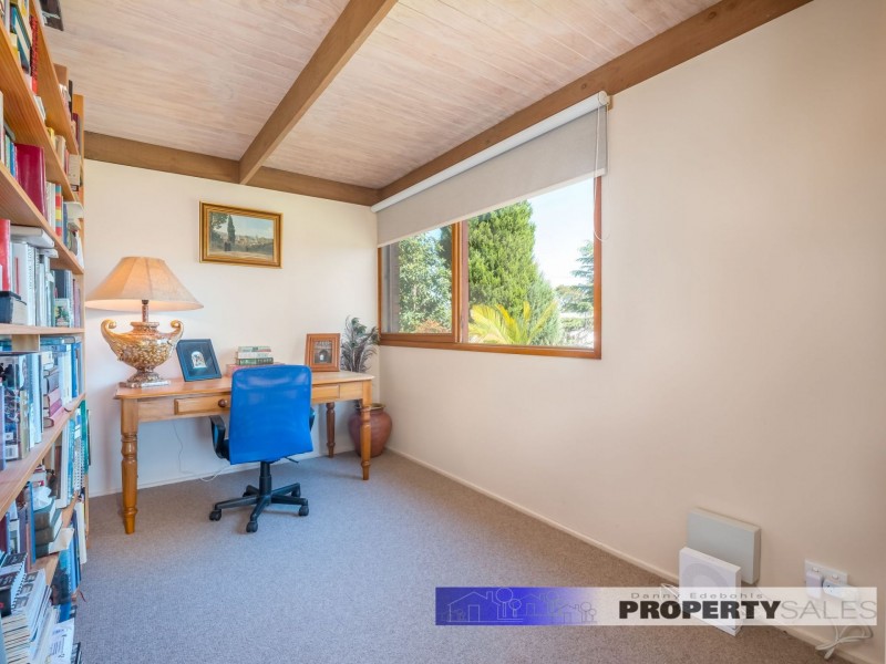 30 Fairway Drive, Yallourn VIC 3825