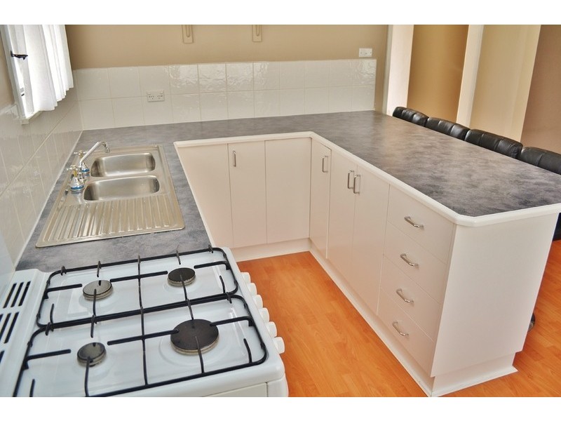 16 Staff Street, Moe VIC 3825