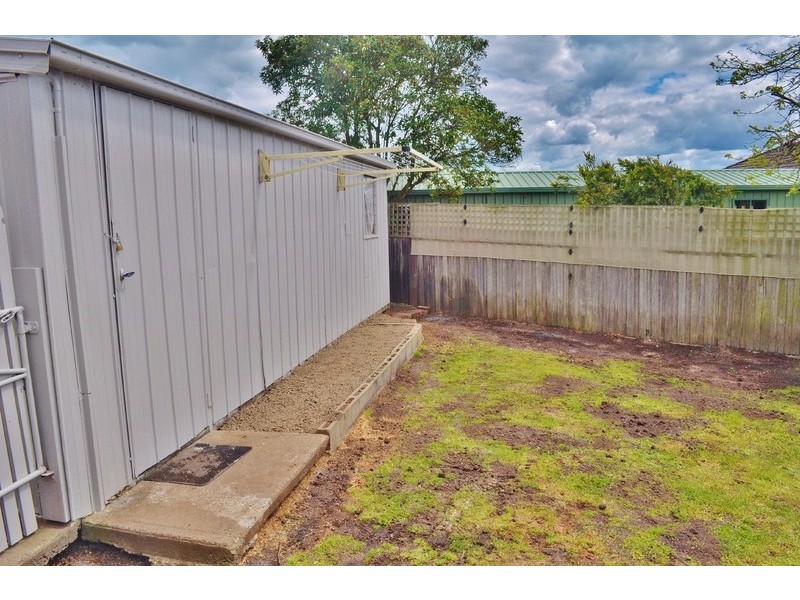 16 Staff Street, Moe VIC 3825