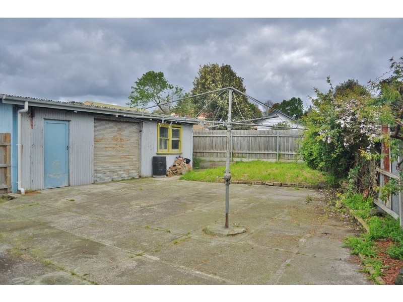 35 Victoria Street, Moe VIC 3825