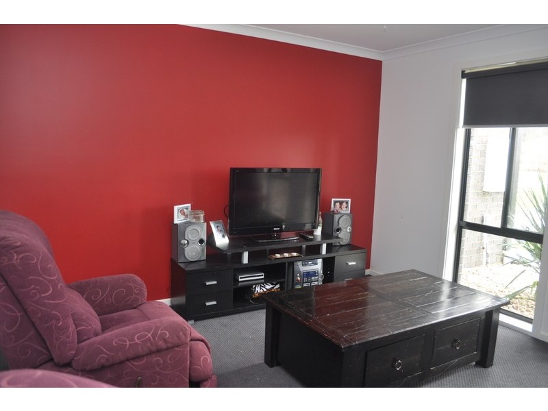 16 Montane Boulevard, Newborough VIC 3825