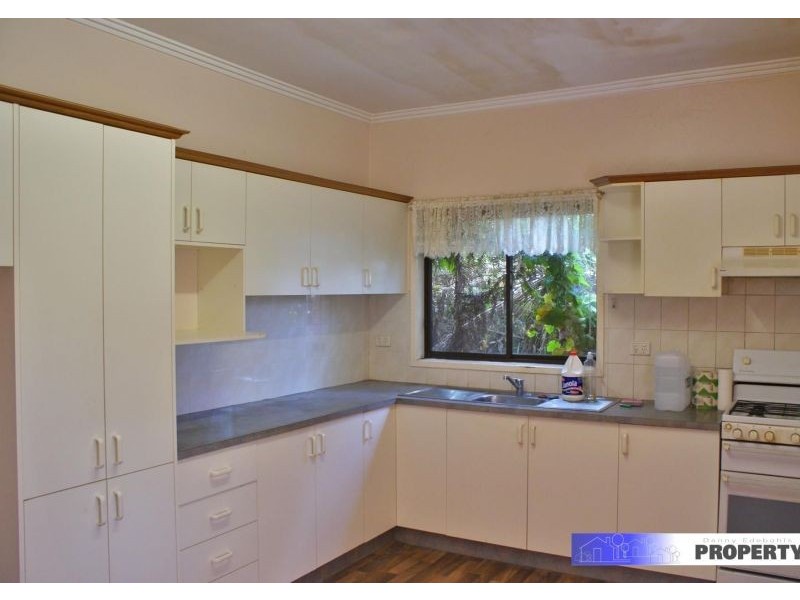 12 Hinkler Street, Moe VIC 3825