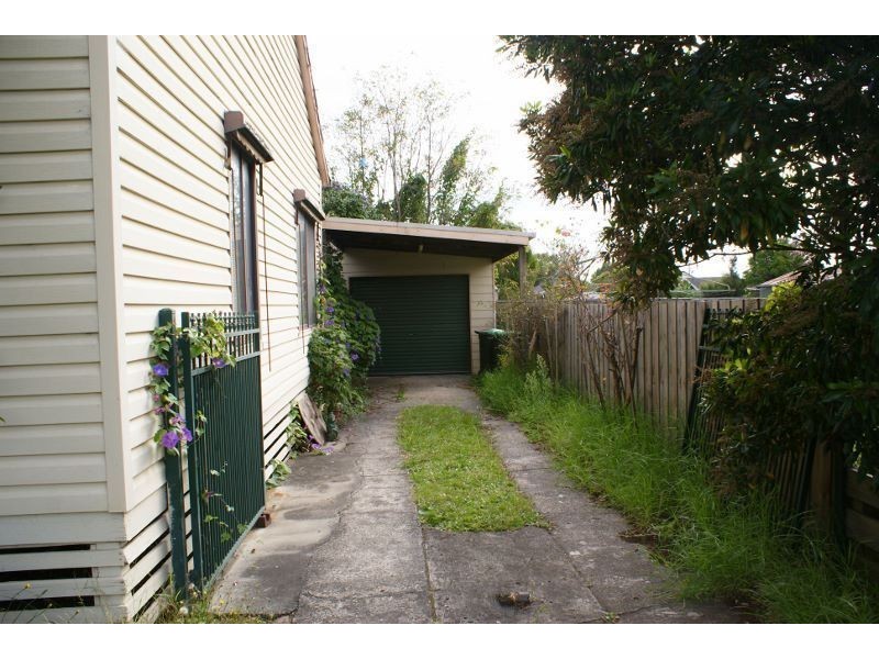 12 Hinkler Street, Moe VIC 3825