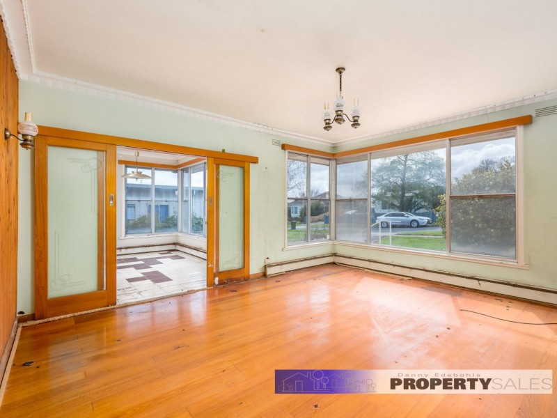 7 Law Street, Newborough VIC 3825