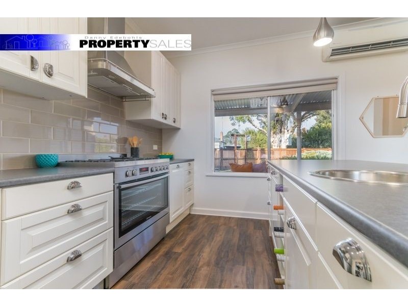 16 Ward Street, Trafalgar VIC 3824