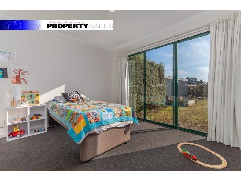 16 Ward Street, Trafalgar VIC 3824