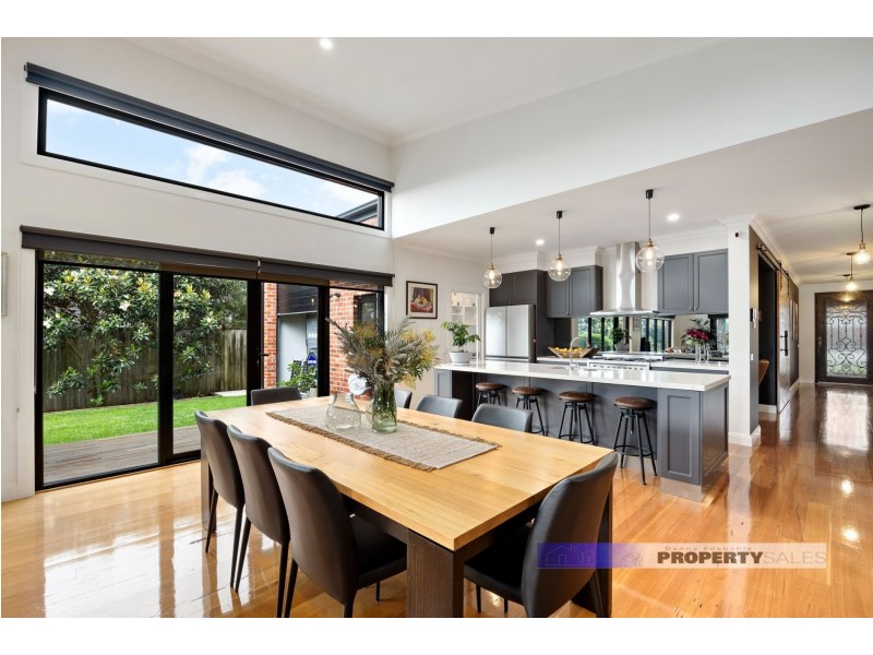 14 Rotheram Court, Trafalgar VIC 3824