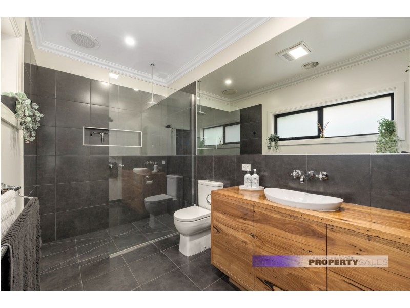 14 Rotheram Court, Trafalgar VIC 3824