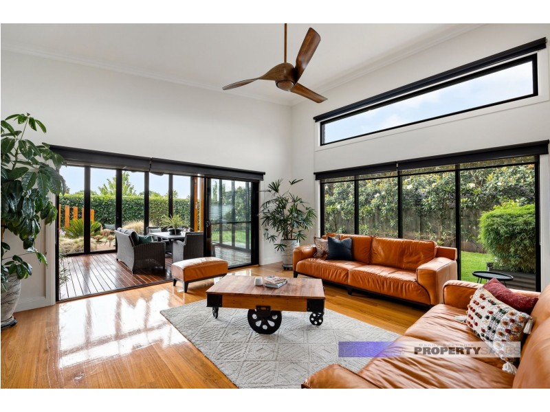 14 Rotheram Court, Trafalgar VIC 3824