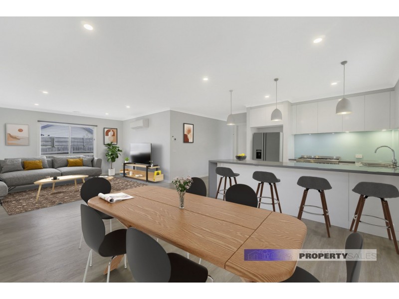 31 Shanahan Parade, Newborough VIC 3825