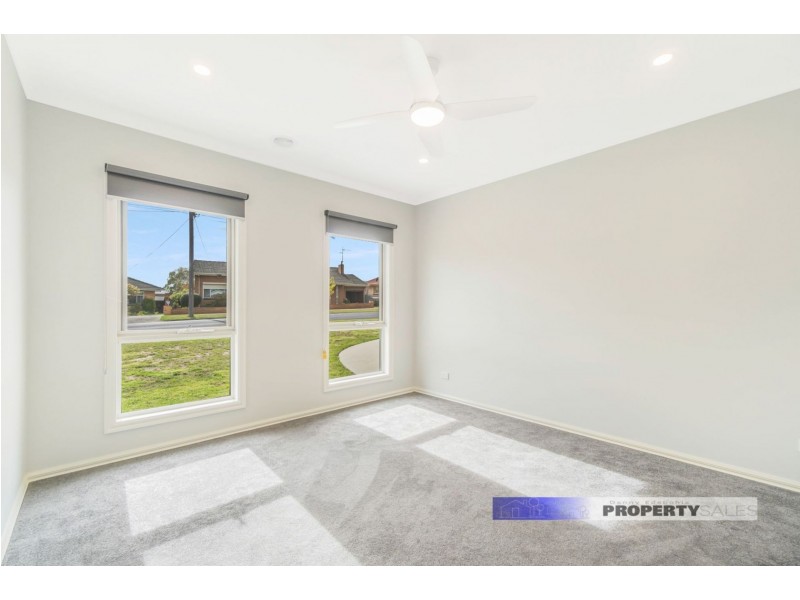 31 Shanahan Parade, Newborough VIC 3825