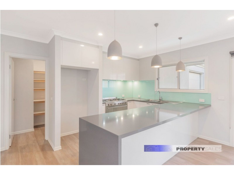 31 Shanahan Parade, Newborough VIC 3825