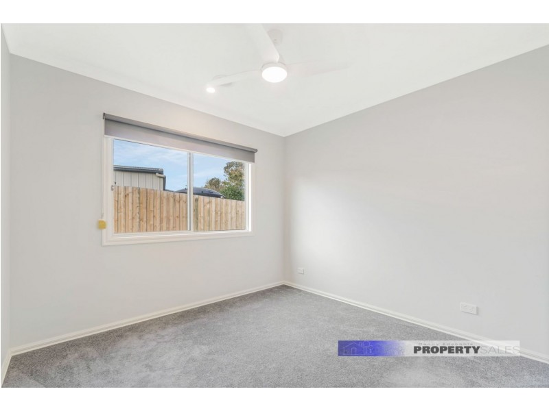 31 Shanahan Parade, Newborough VIC 3825