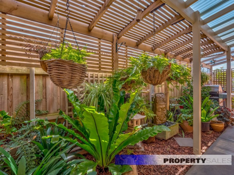 11 Vincent Boulevard, Trafalgar VIC 3824