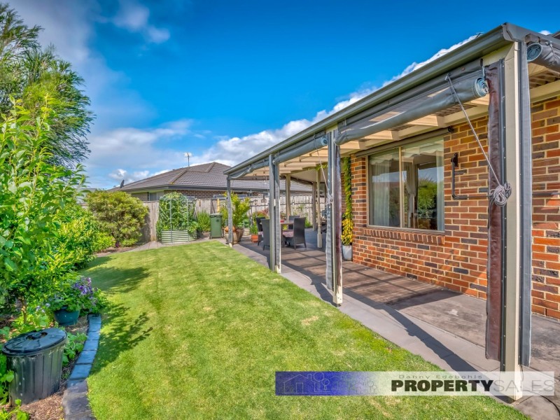 11 Vincent Boulevard, Trafalgar VIC 3824