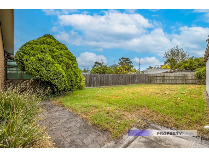 18 Belbrook Street, Newborough VIC 3825