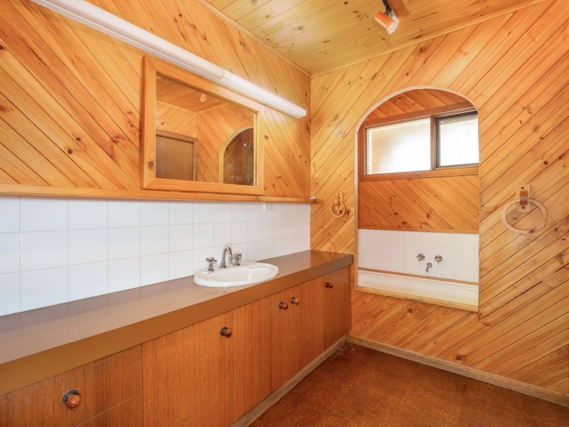 24 Lisle Street, Moe VIC 3825 Danny Edebohls Property Sales Sold