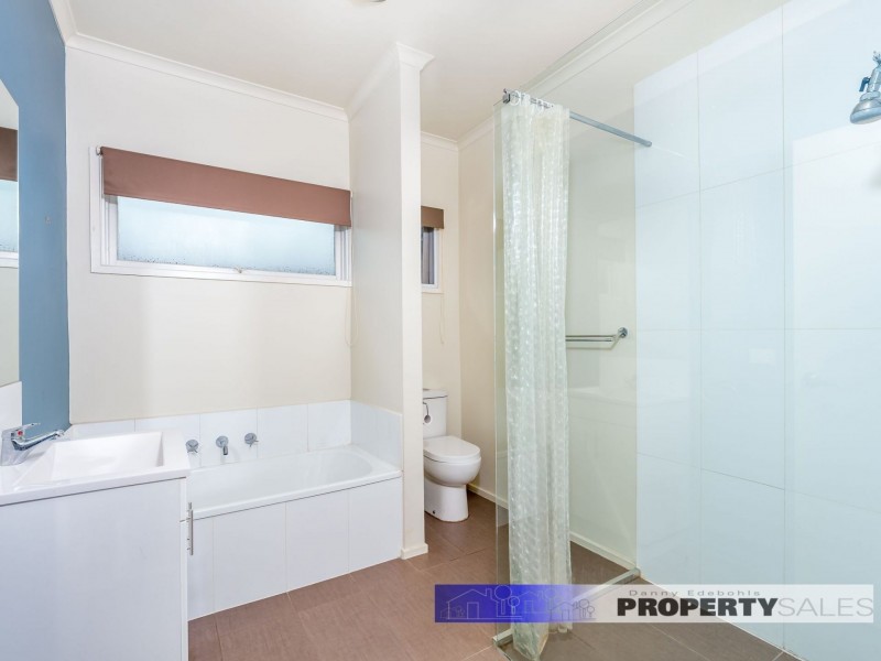 1/5 Hyland Street, Moe VIC 3825