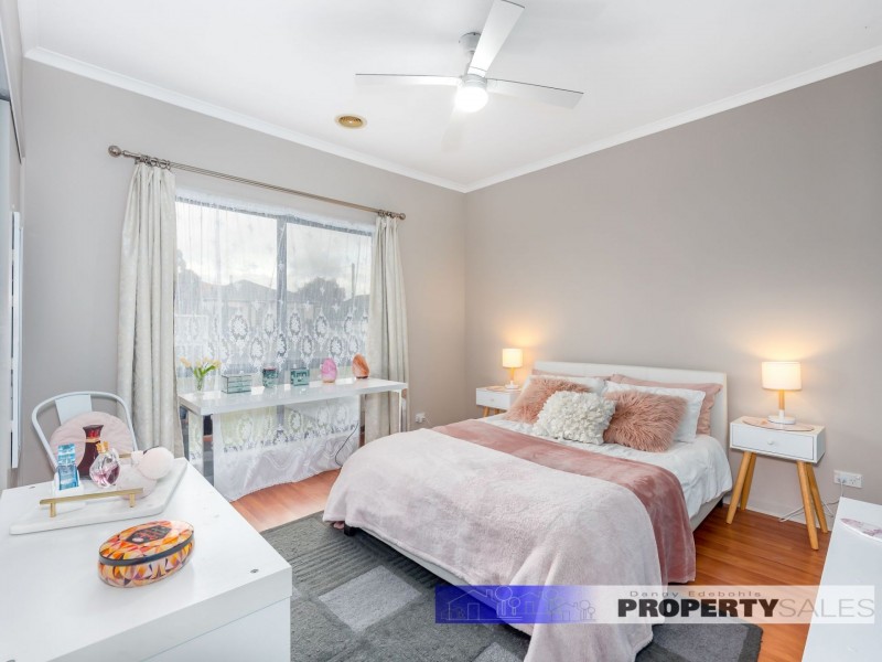 49 Chamberlain Road, Newborough VIC 3825