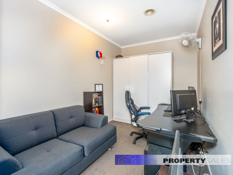 49 Chamberlain Road, Newborough VIC 3825