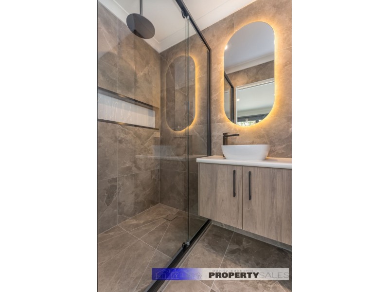 4 Wooreen Street, Newborough VIC 3825