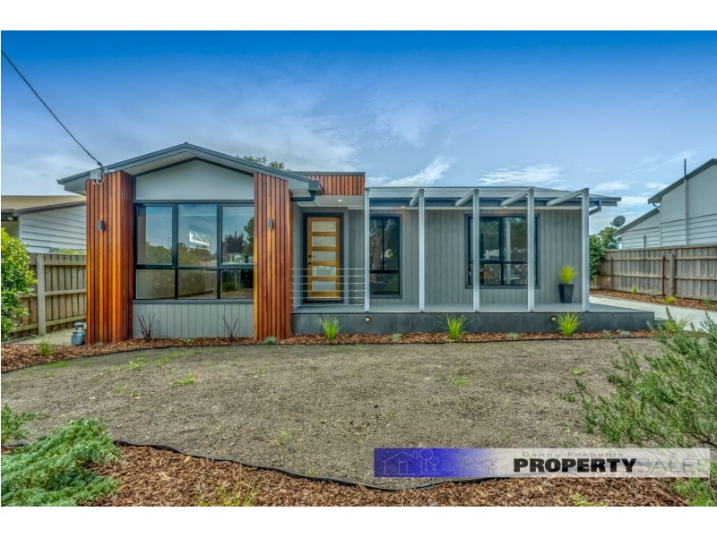 4 Wooreen Street, Newborough VIC 3825