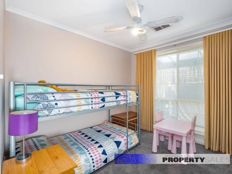 9 Sherwood Court, Newborough VIC 3825