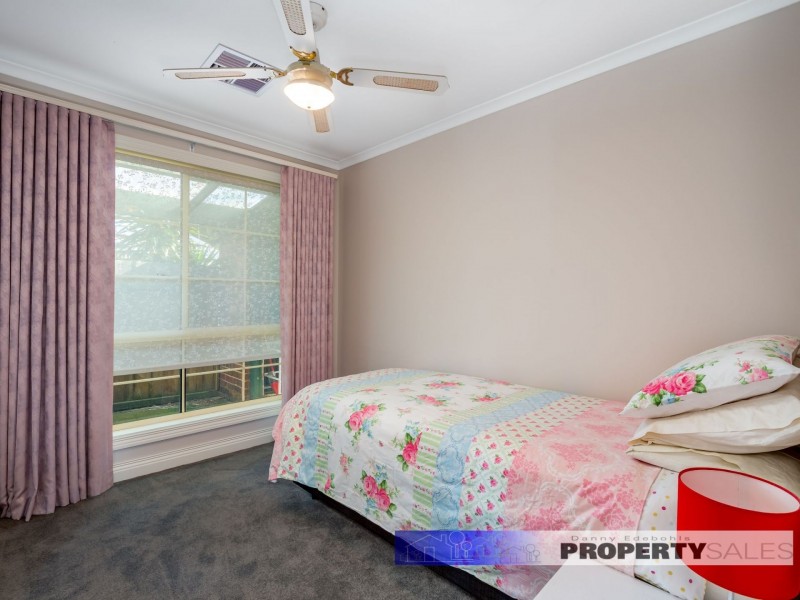 9 Sherwood Court, Newborough VIC 3825