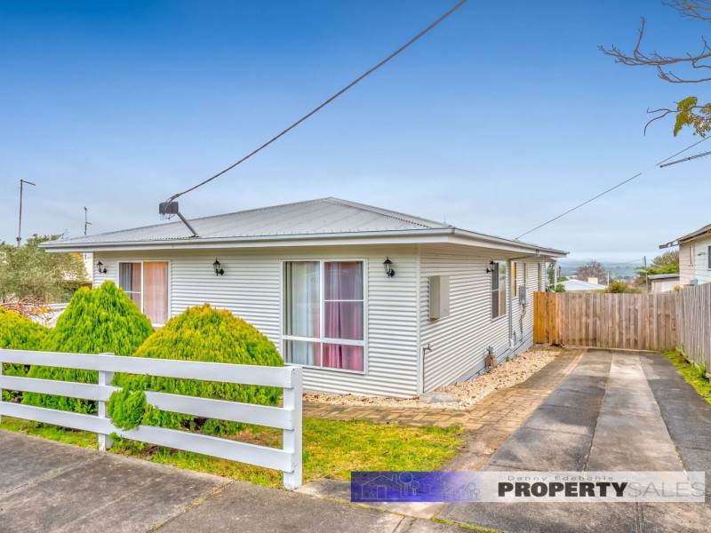 13 Canberra Street, Moe VIC 3825