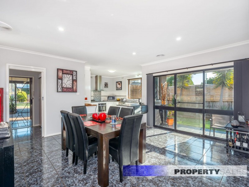 304 Old Sale Road, Newborough VIC 3825