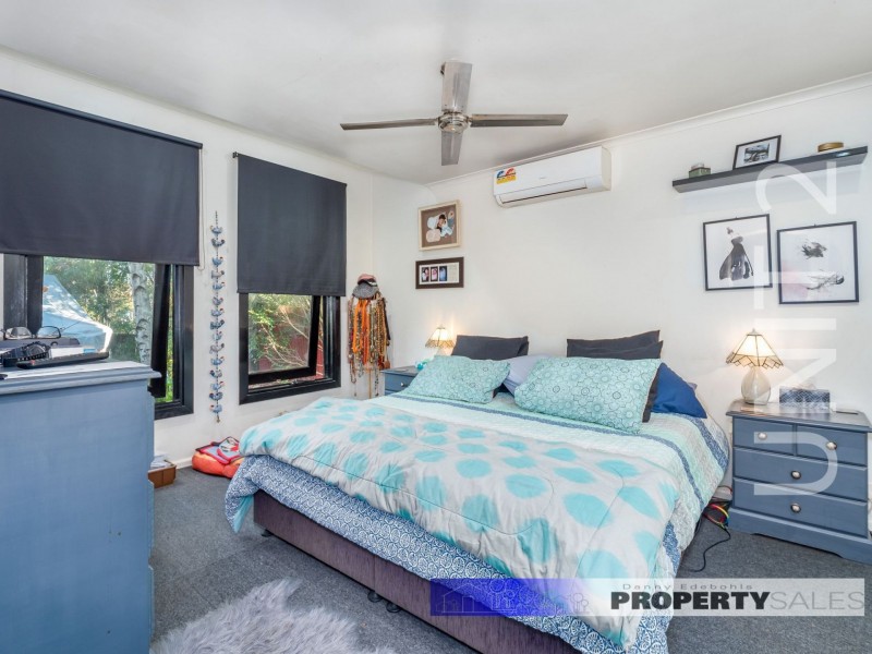 1 & 2/4 Gladstone Street, Moe VIC 3825
