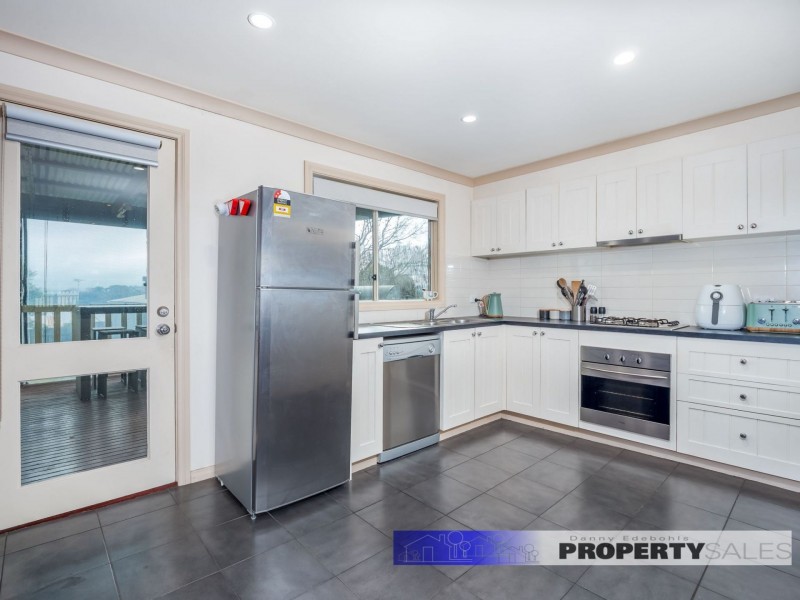 121 Monash Road, Newborough VIC 3825