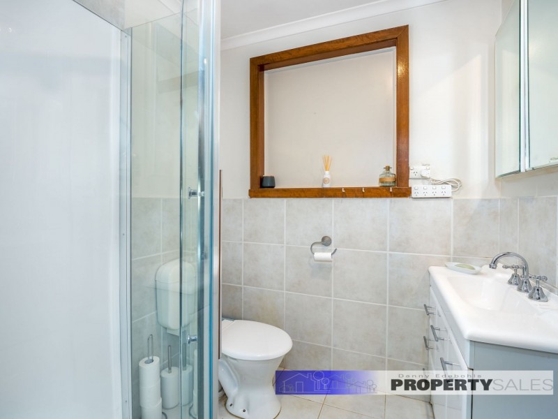 7 Barton Street, Newborough VIC 3825