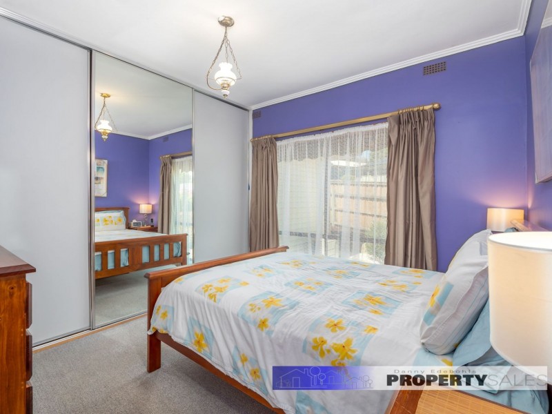 11 Short Street, Moe VIC 3825