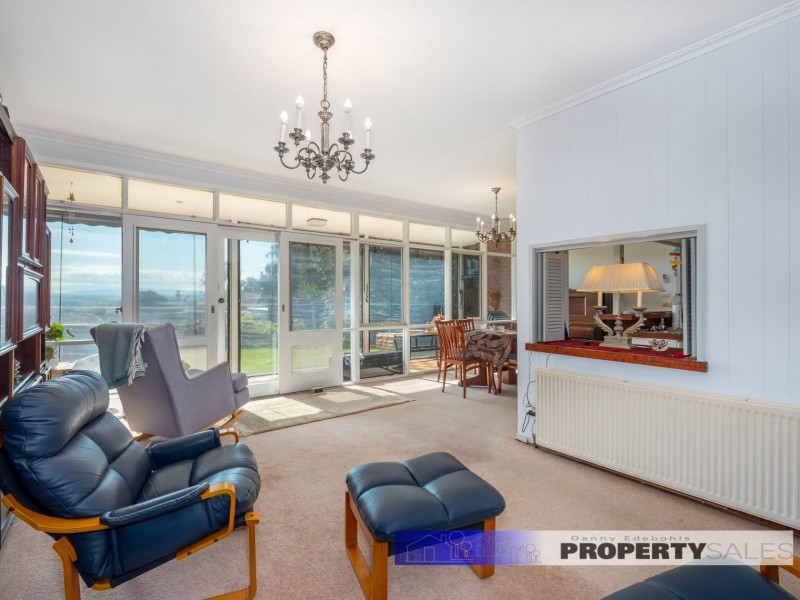 11-13 Coalville Road, Moe VIC 3825