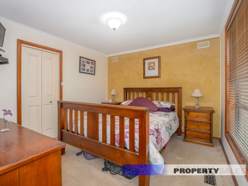 14 Dudley Court, Newborough VIC 3825