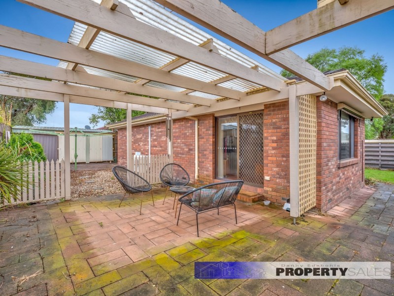 14 Dudley Court, Newborough VIC 3825
