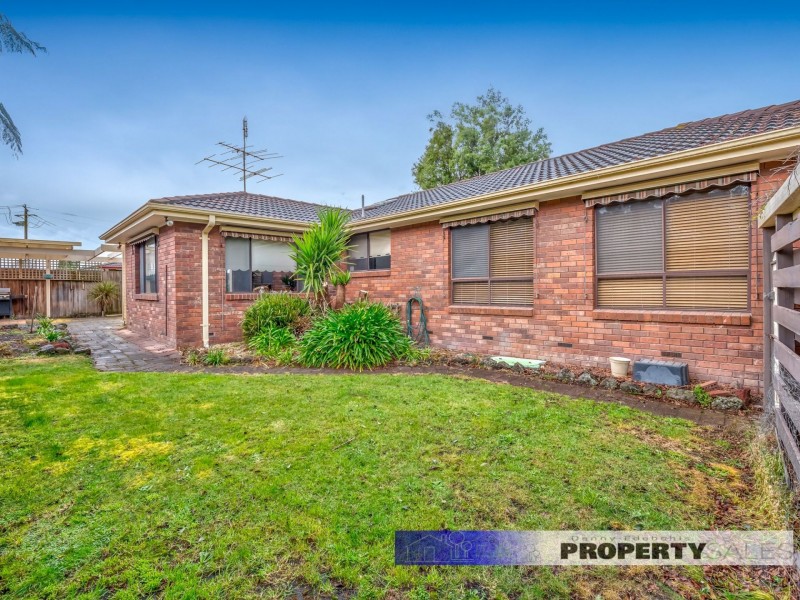 14 Dudley Court, Newborough VIC 3825