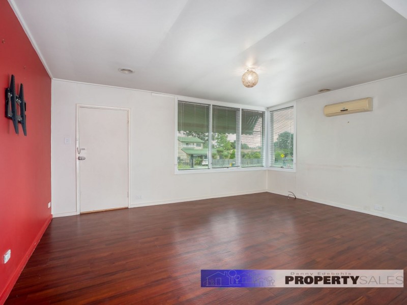 17 Boolarra Avenue, Newborough VIC 3825