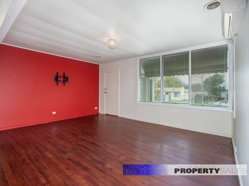 17 Boolarra Avenue, Newborough VIC 3825