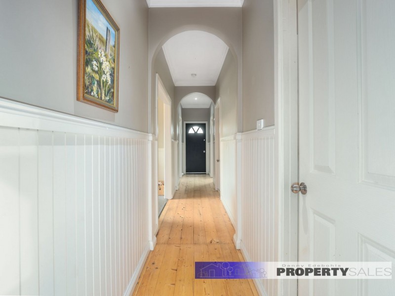 12 Bruce Street, Moe VIC 3825