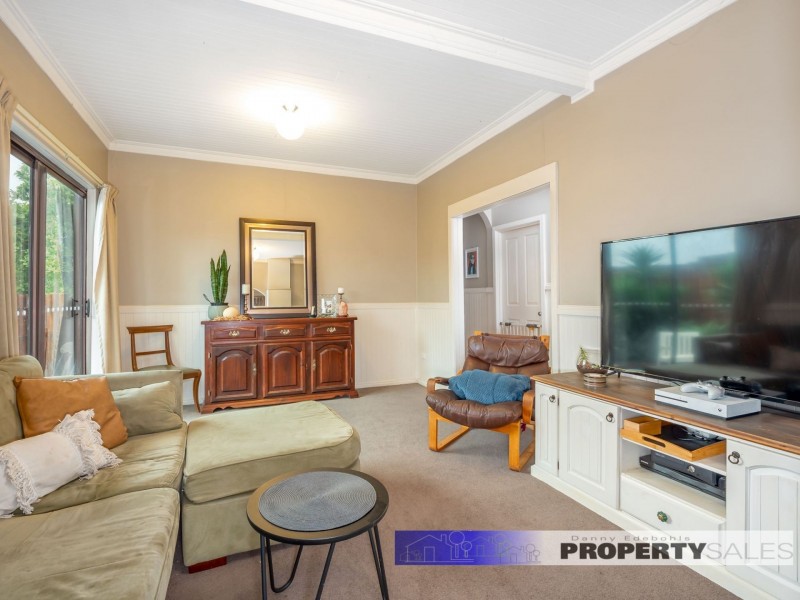 12 Bruce Street, Moe VIC 3825