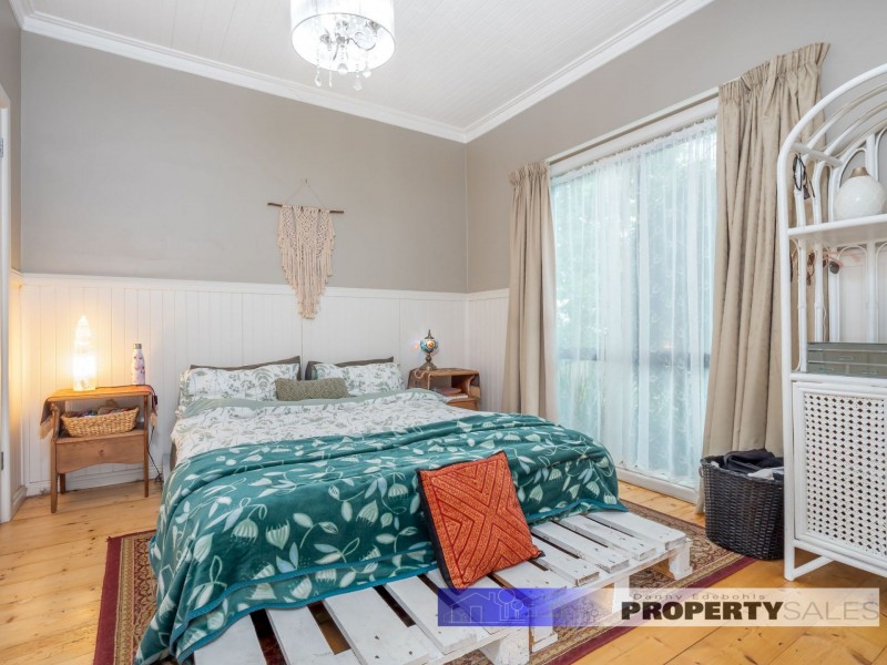 12 Bruce Street, Moe VIC 3825