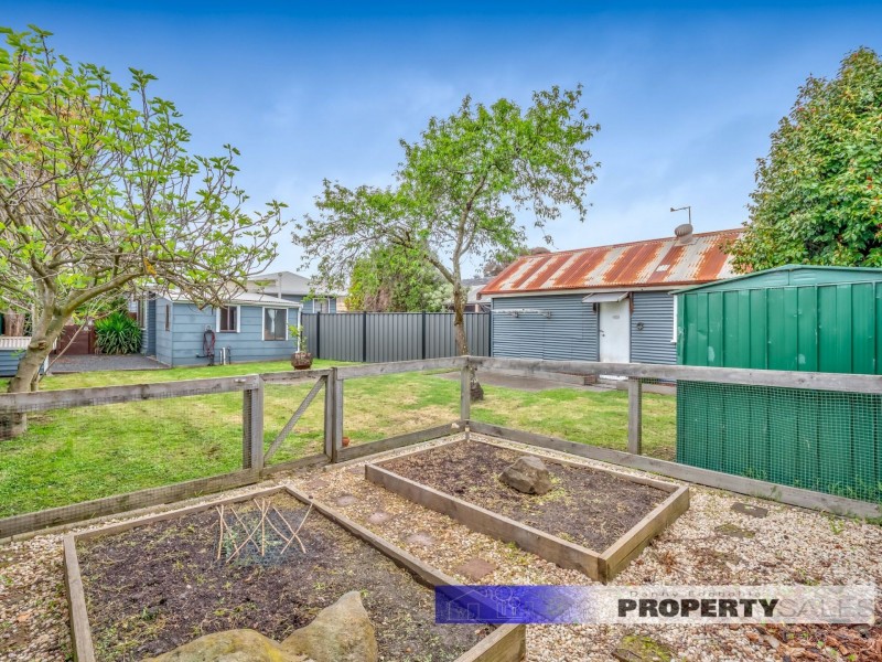 12 Bruce Street, Moe VIC 3825